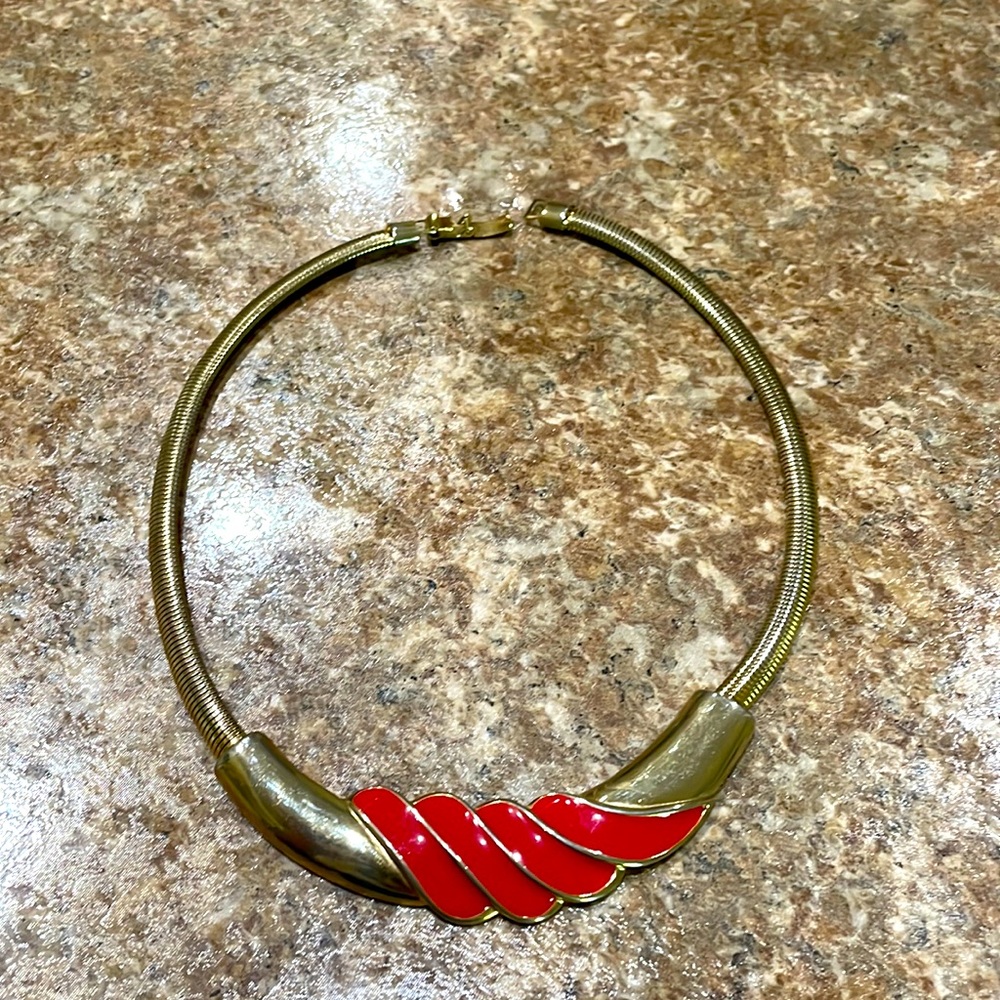 1970’s style necklace